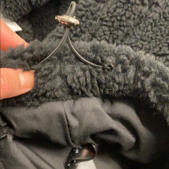 Topshop Black Borg Zip Up Teddy Jacket - Picture 12 of 13